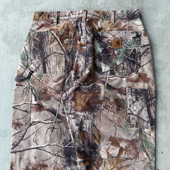 Vintage Y2K Carhartt realtree camo work wear carpenter pants - Picture 2 of 6